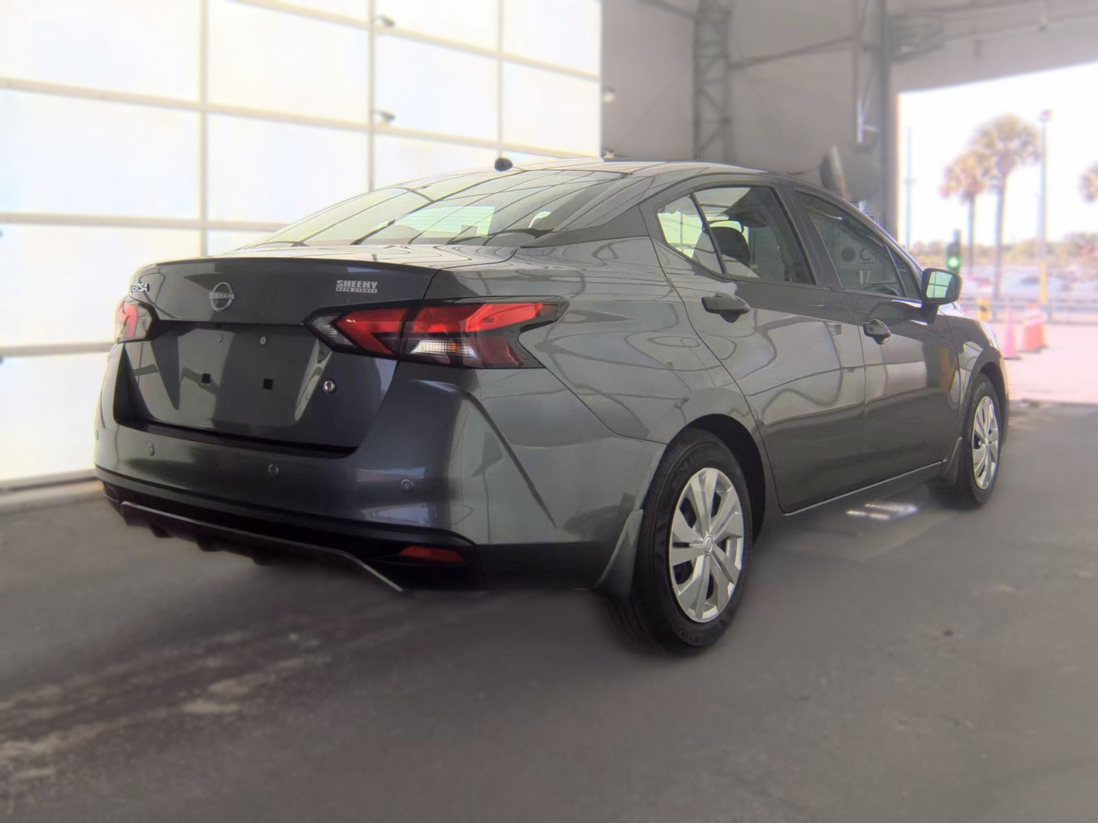 NISSAN VERSA - 6