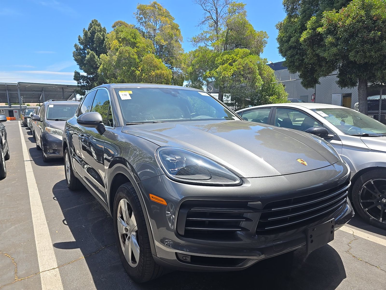 PORSCHE CAYENNE - 4