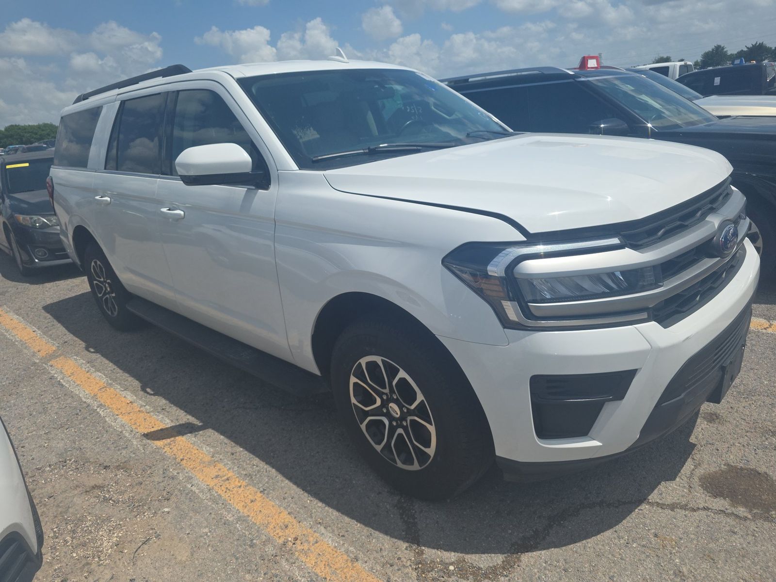 FORD EXPEDITION MAX - 4