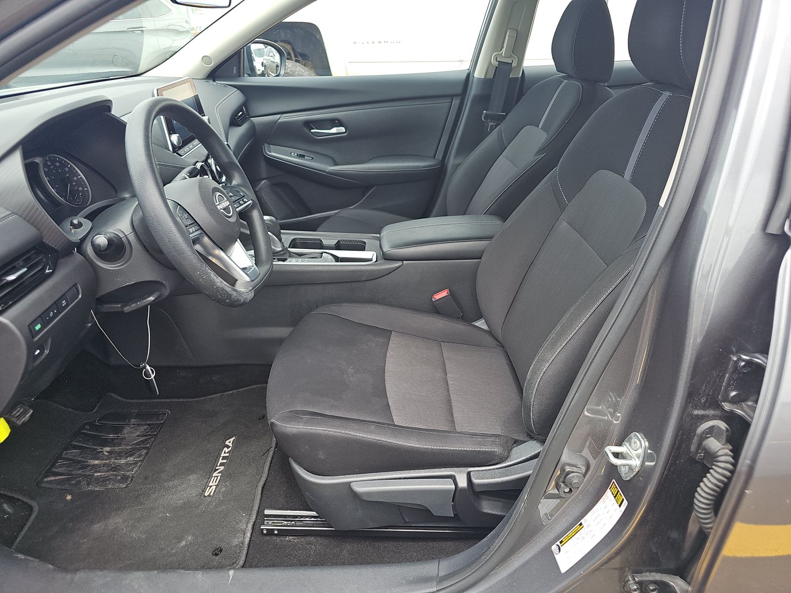 NISSAN SENTRA - 8