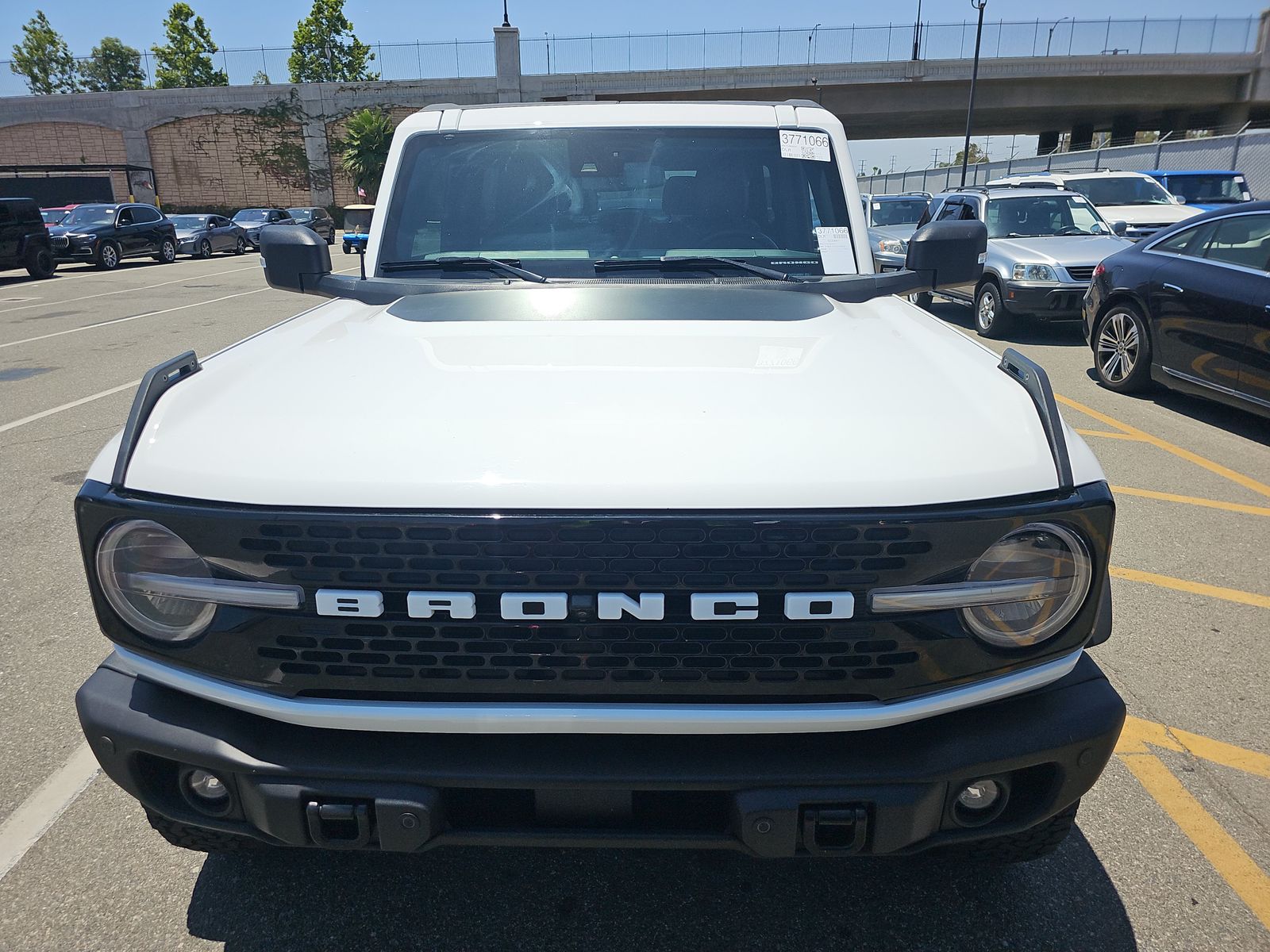 FORD BRONCO - 3