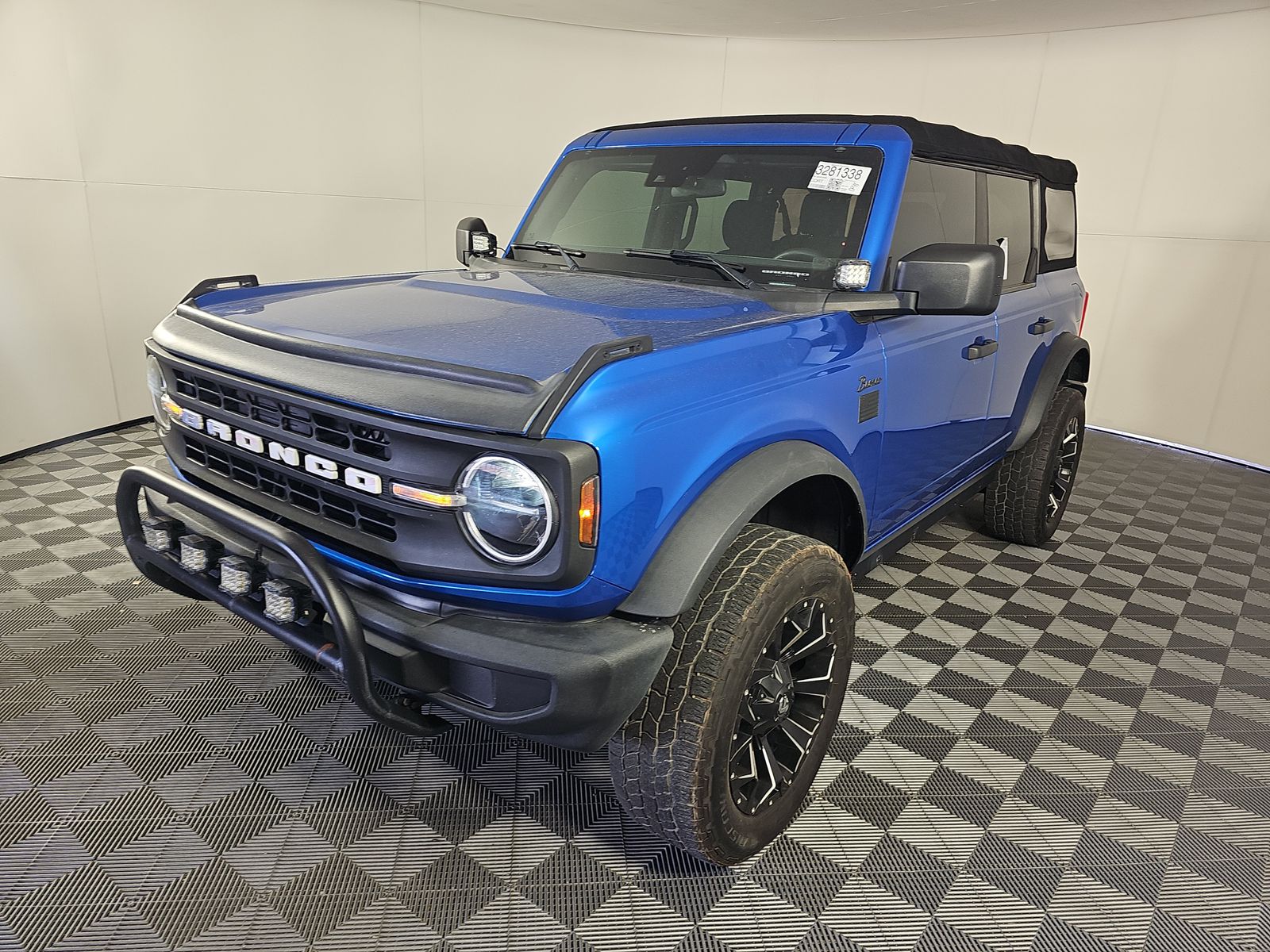 FORD BRONCO - 1