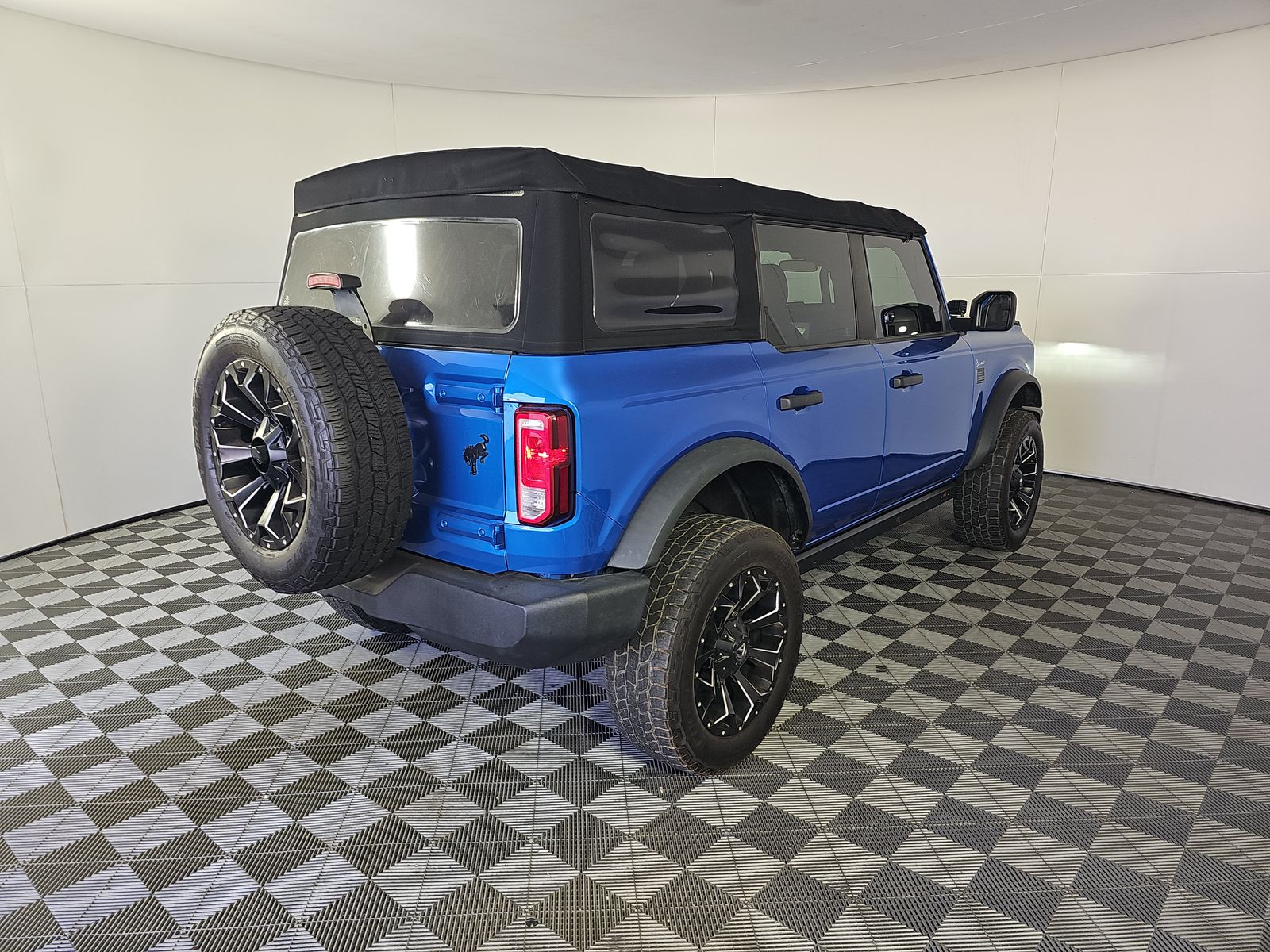 FORD BRONCO - 5