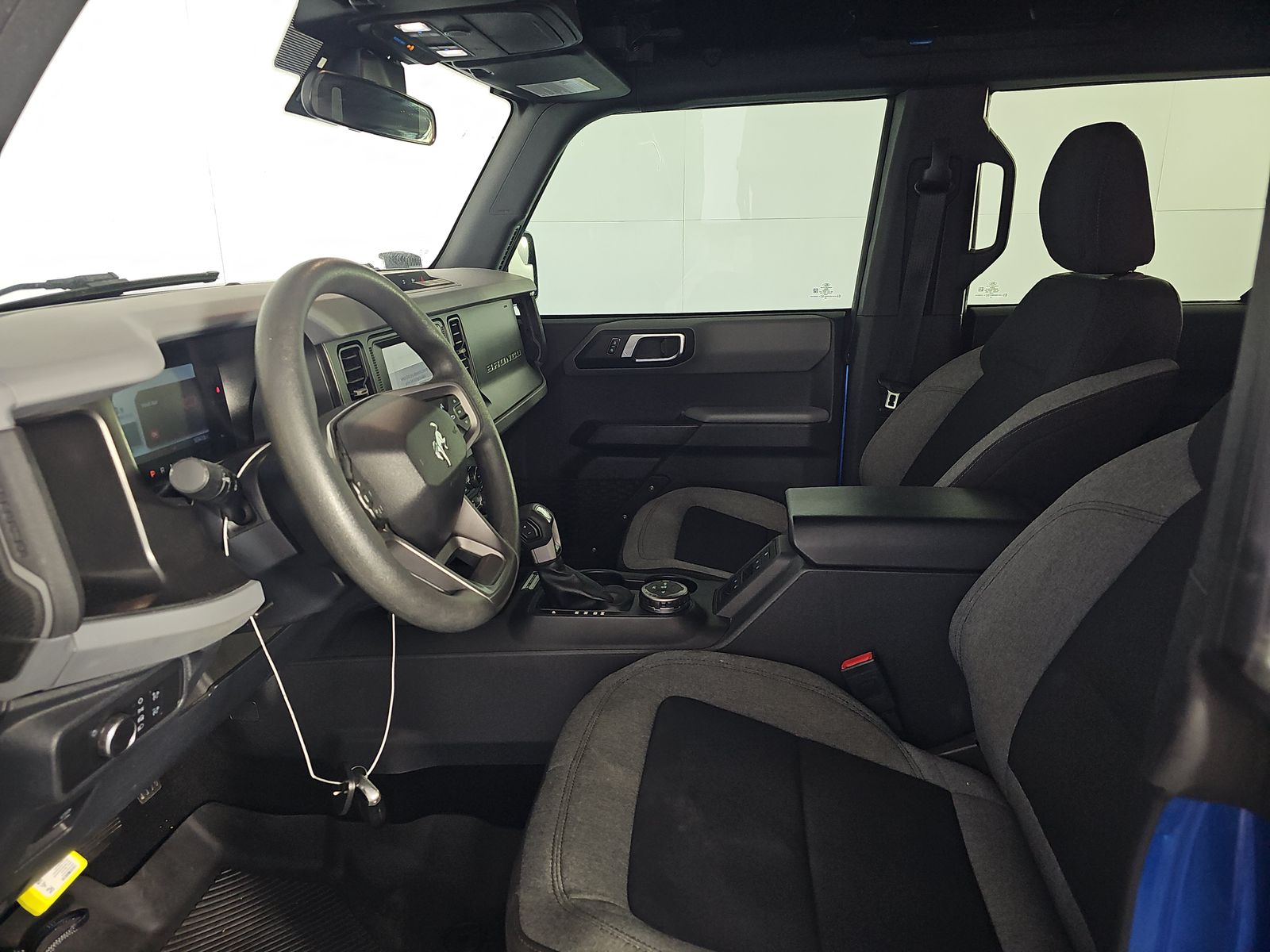 FORD BRONCO - 8