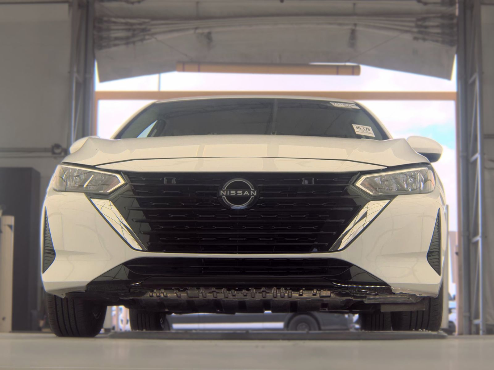NISSAN SENTRA - 4