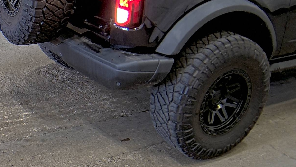 FORD BRONCO - 10