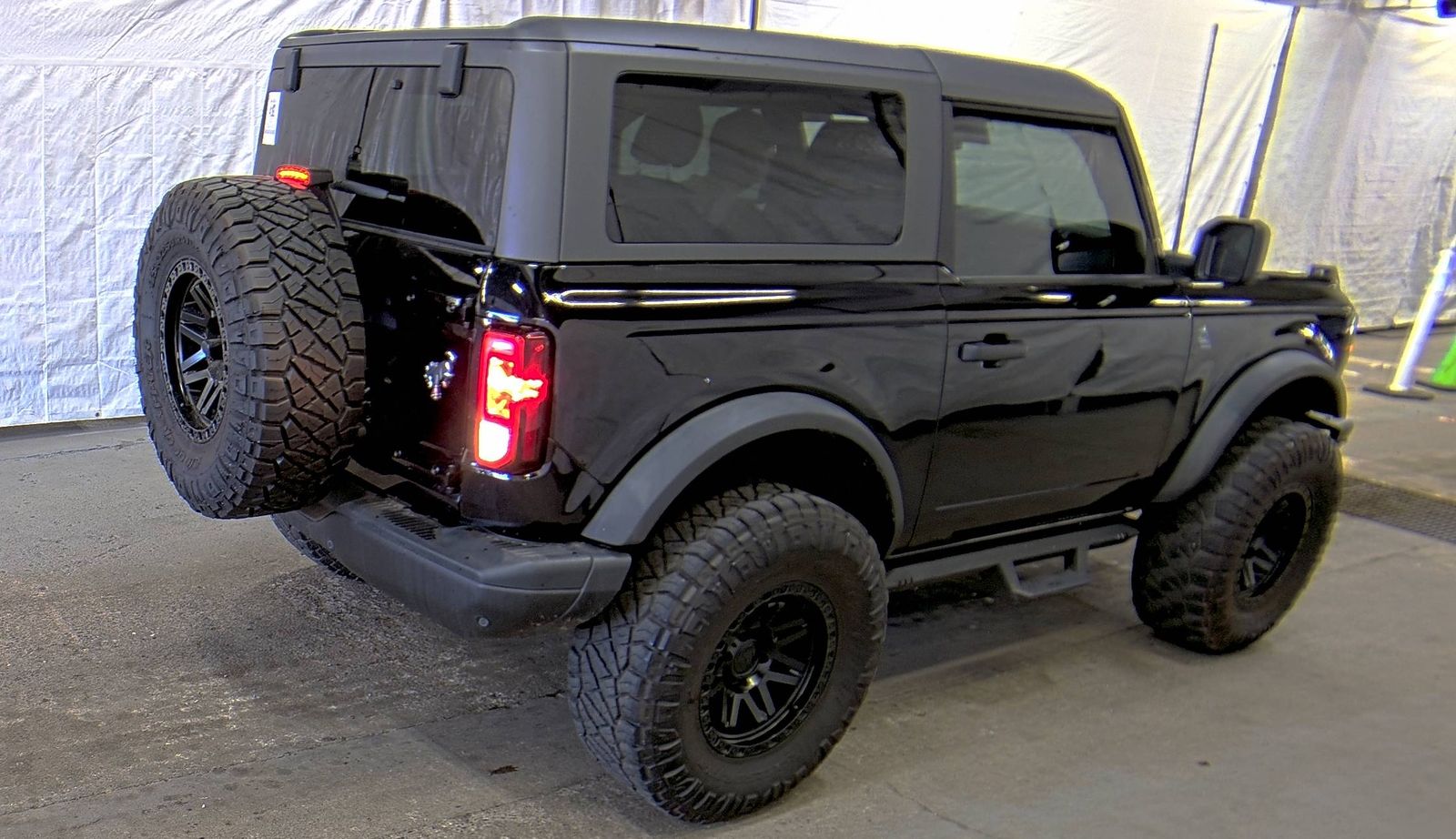 FORD BRONCO - 5