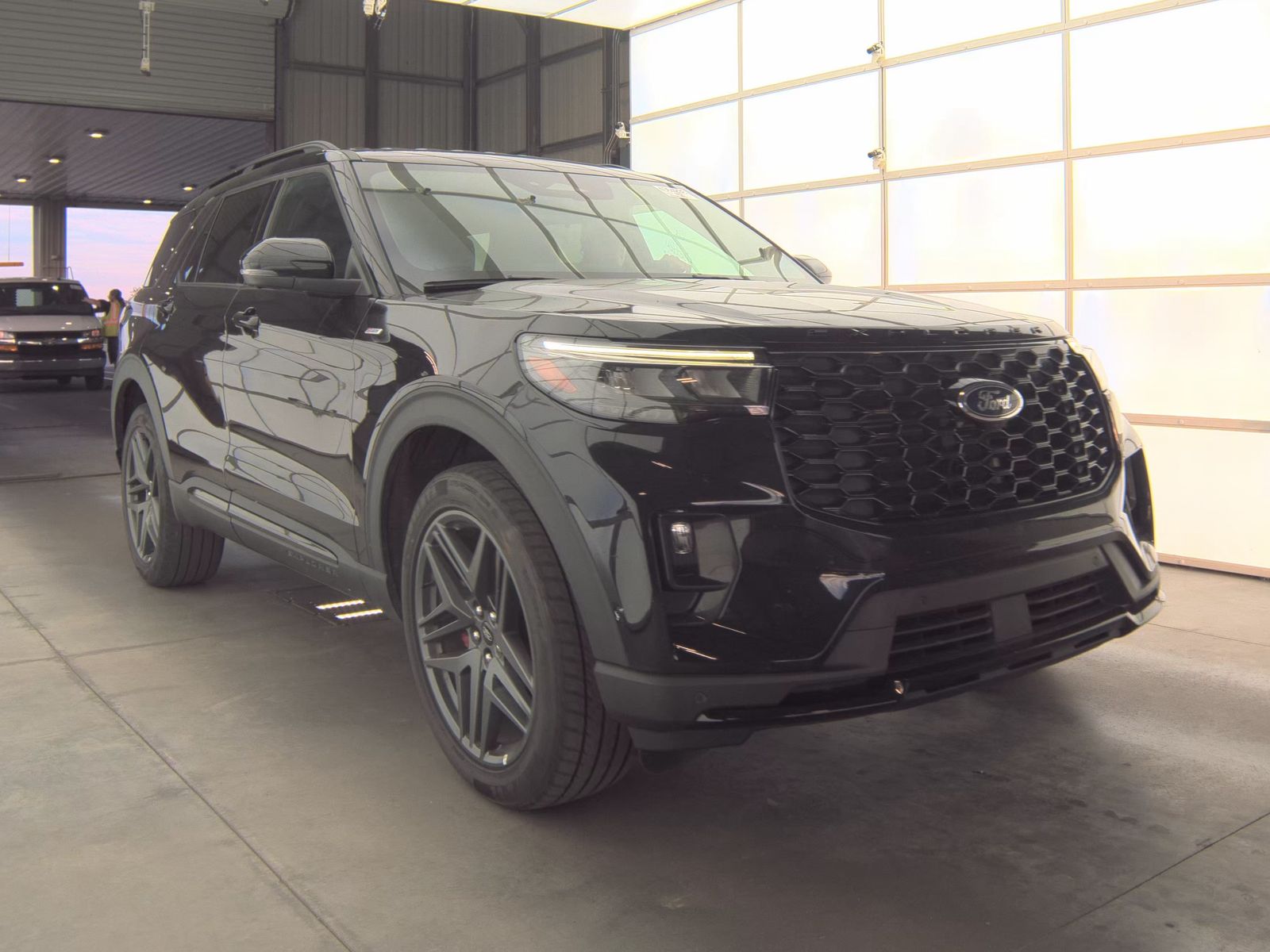 FORD EXPLORER - 4