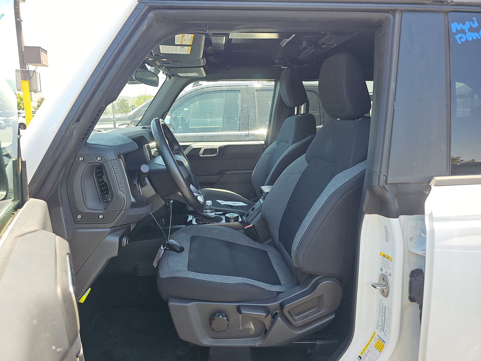 FORD BRONCO - 8