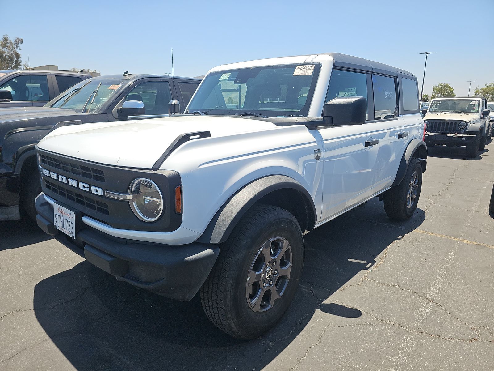 FORD BRONCO - 1