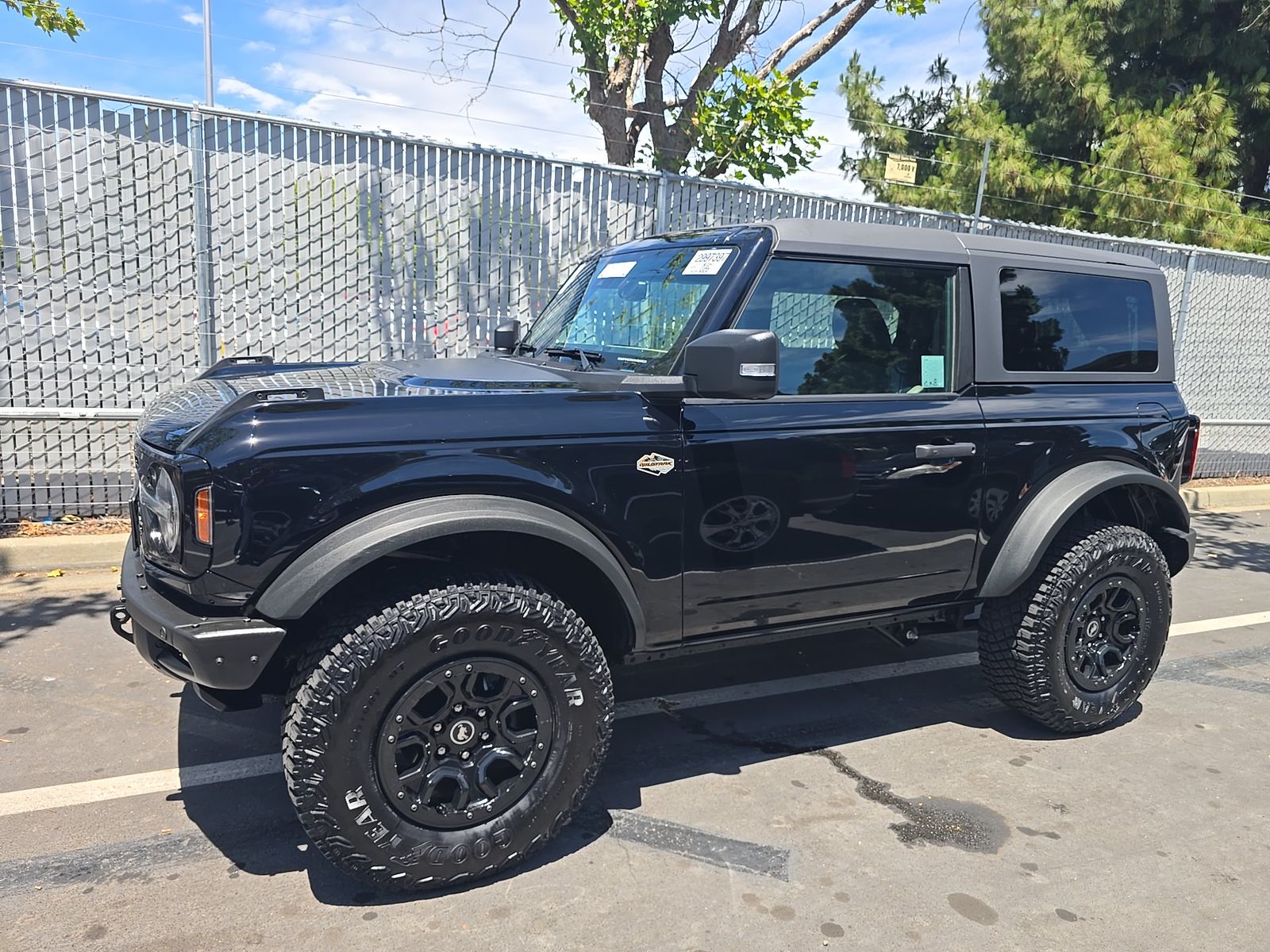 FORD BRONCO - 1