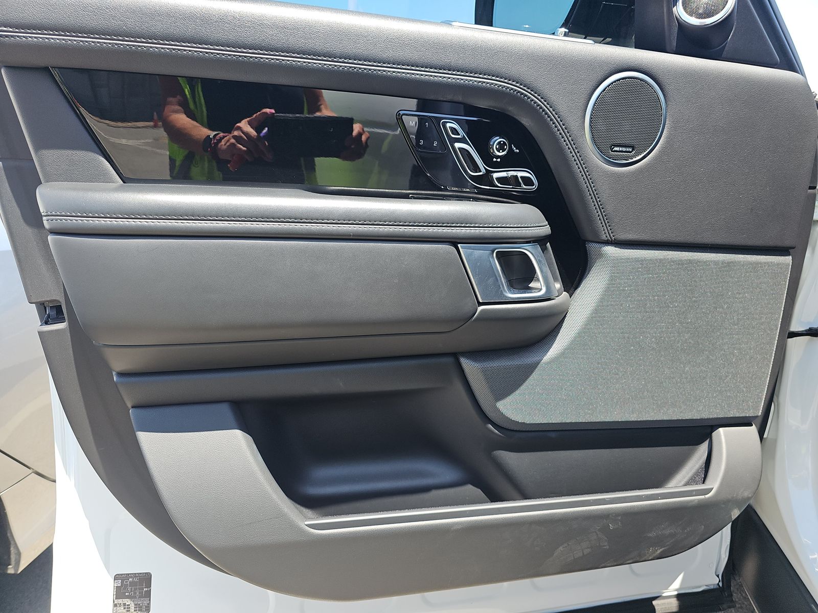 LAND ROVER RANGE ROVER - 10