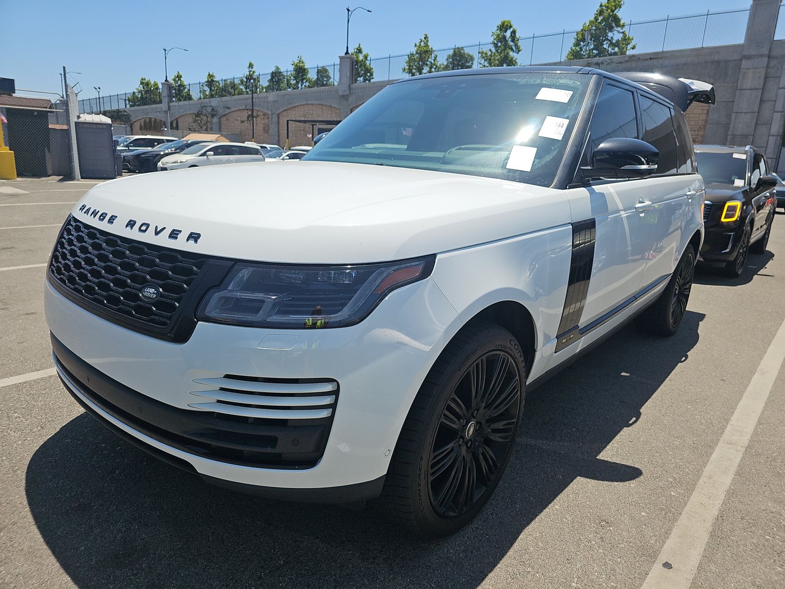 LAND ROVER RANGE ROVER - 1