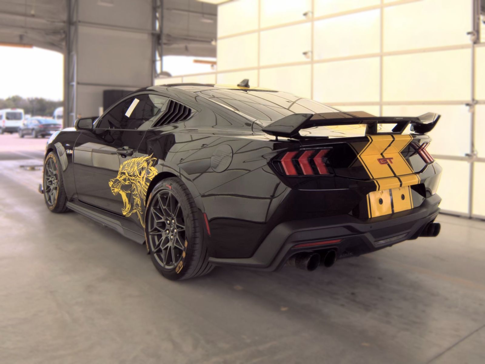 FORD MUSTANG - 9