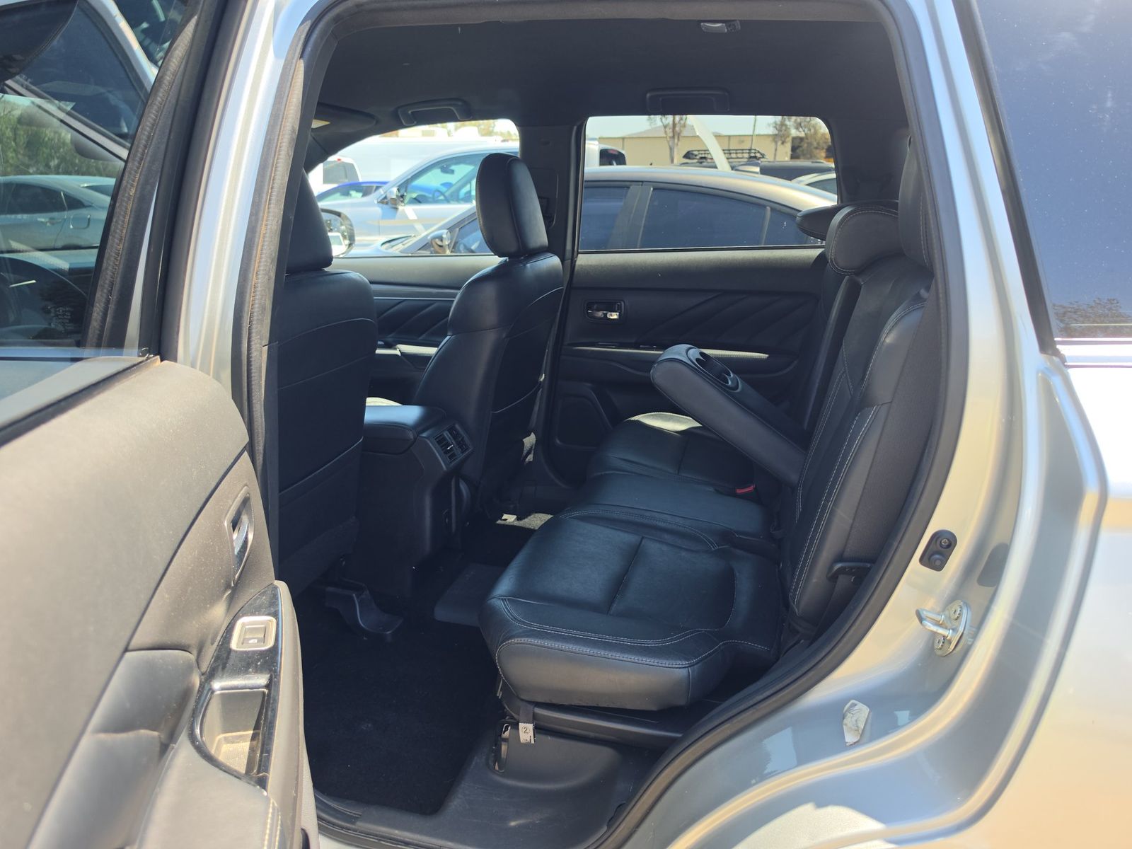 2022 Mitsubishi Outlander PHEV SEL AWD