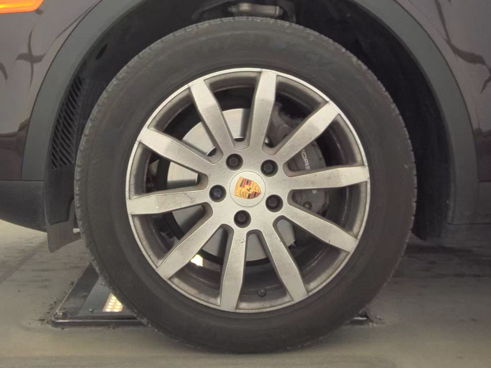 PORSCHE CAYENNE - 10