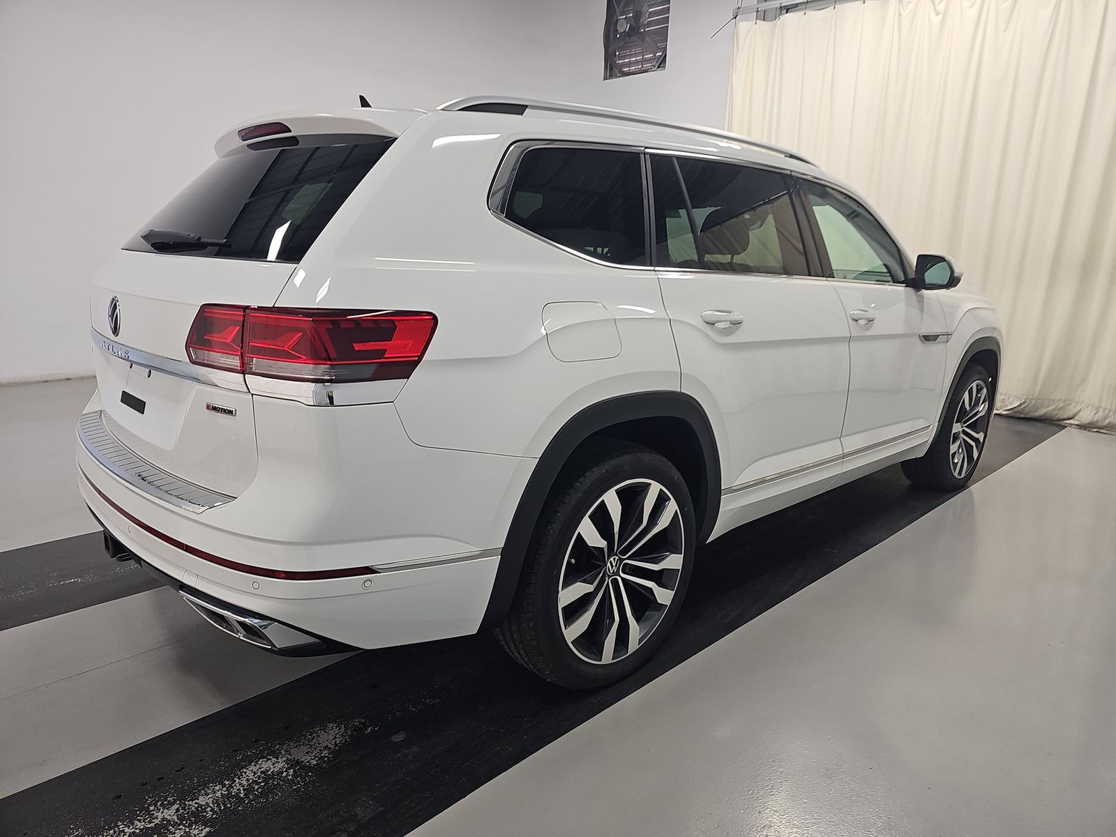 2021 Volkswagen Atlas 3.6L SEL Premium R-Line AWD