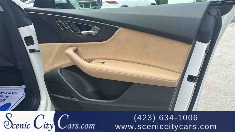 2019 Audi Q8 Prestige AWD