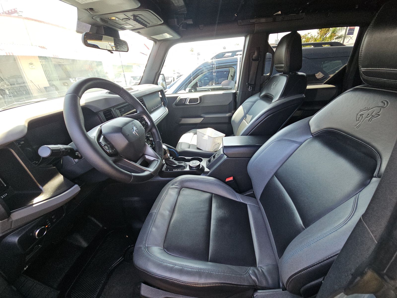 FORD BRONCO - 8