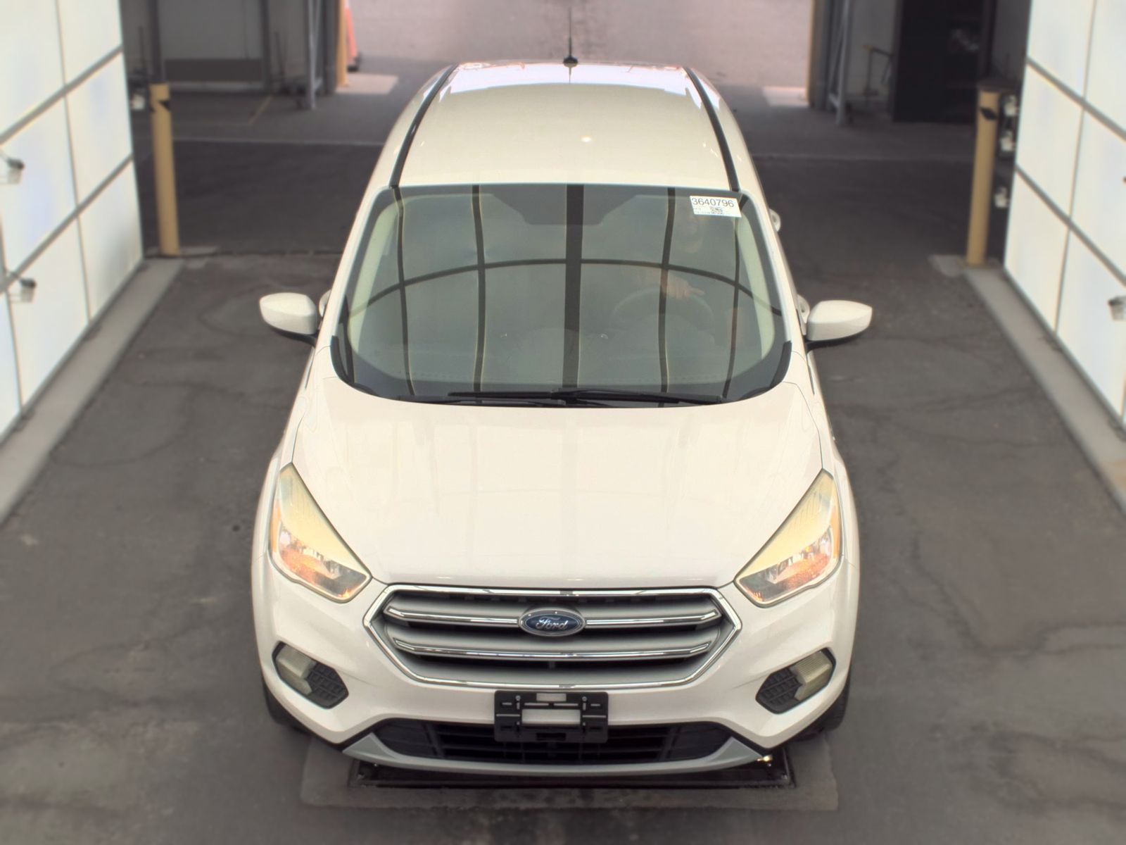 FORD ESCAPE - 3