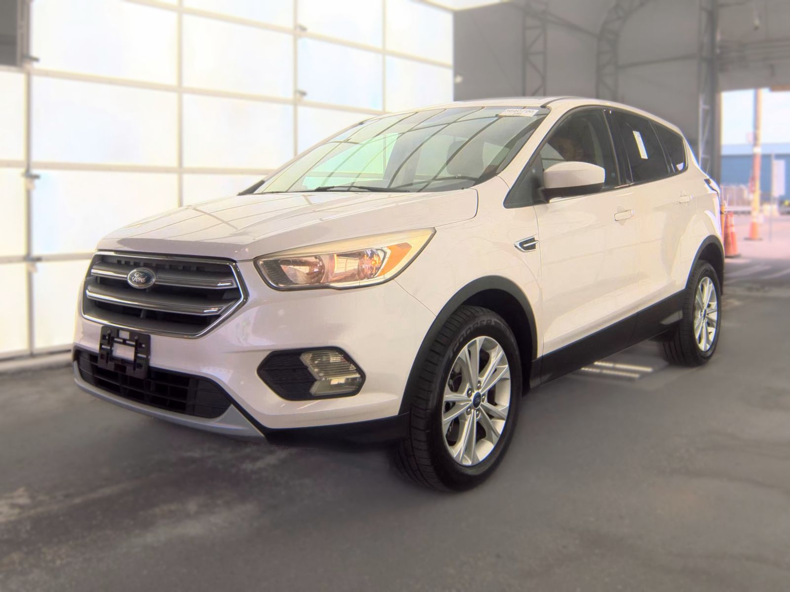 FORD ESCAPE - 1