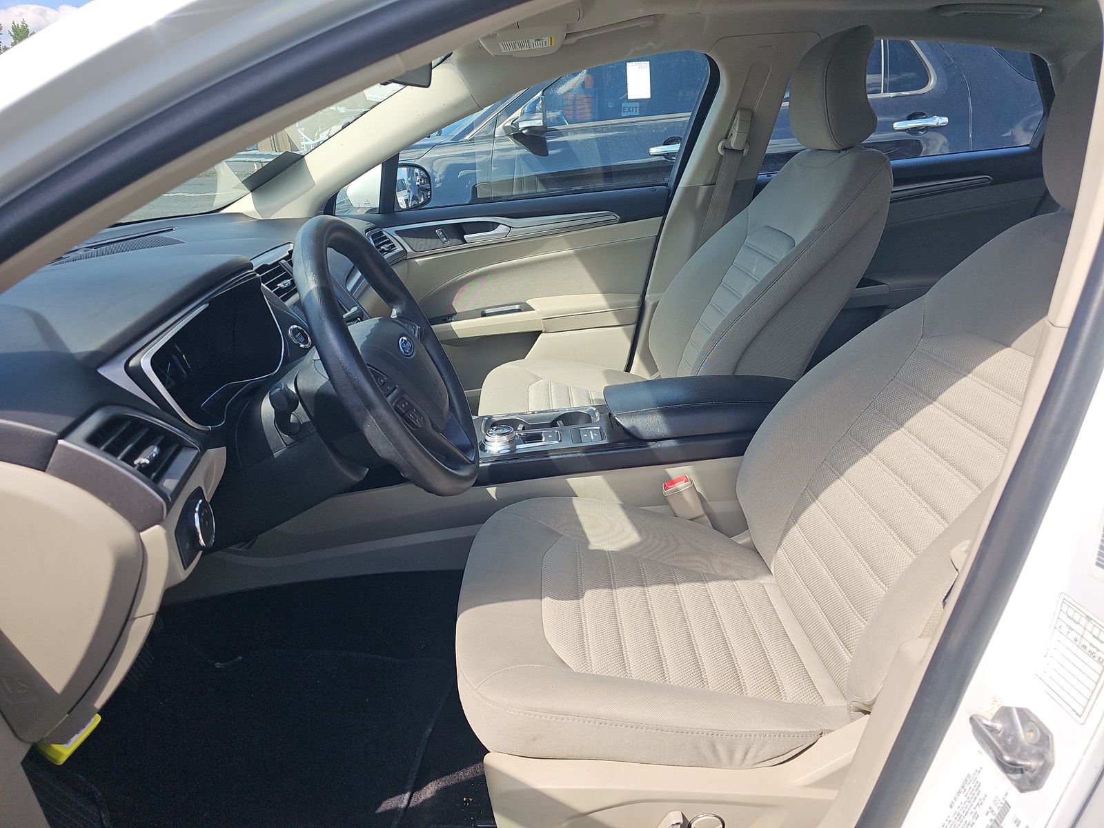 FORD FUSION - 8