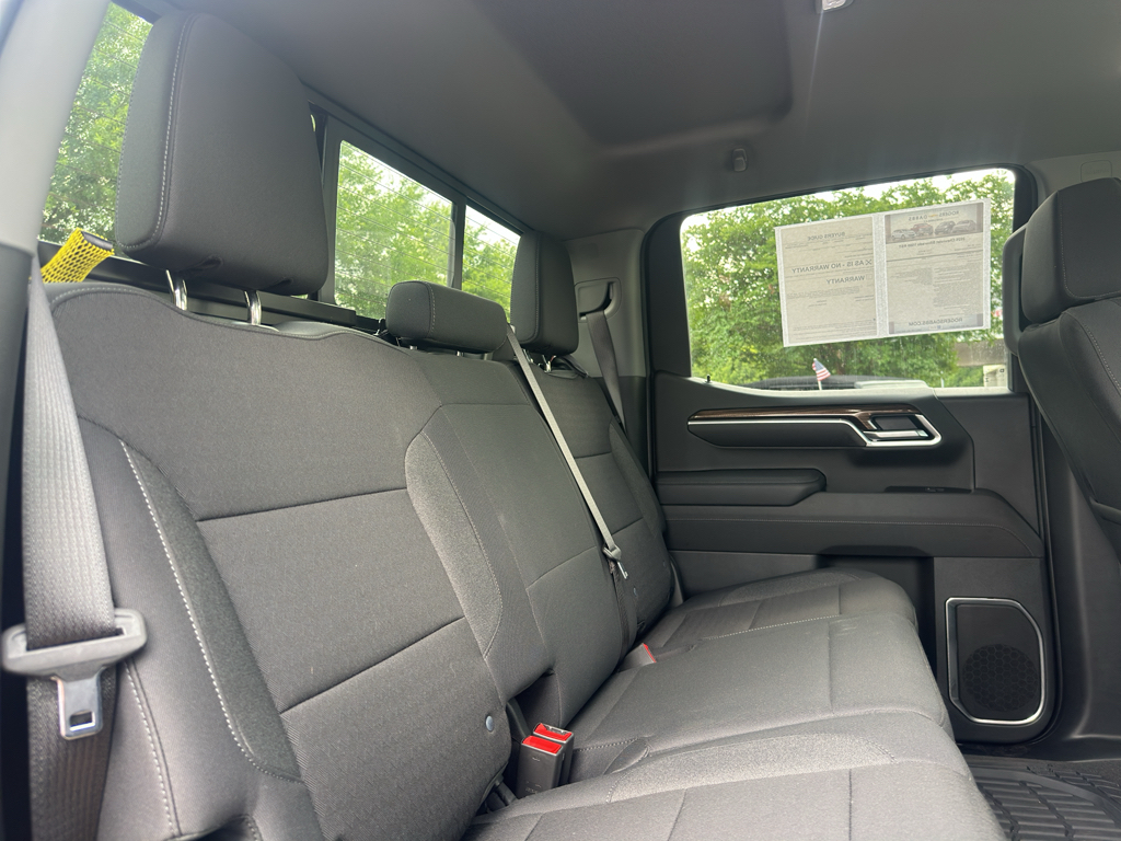 2025 Chevrolet Silverado 1500 RST AWD