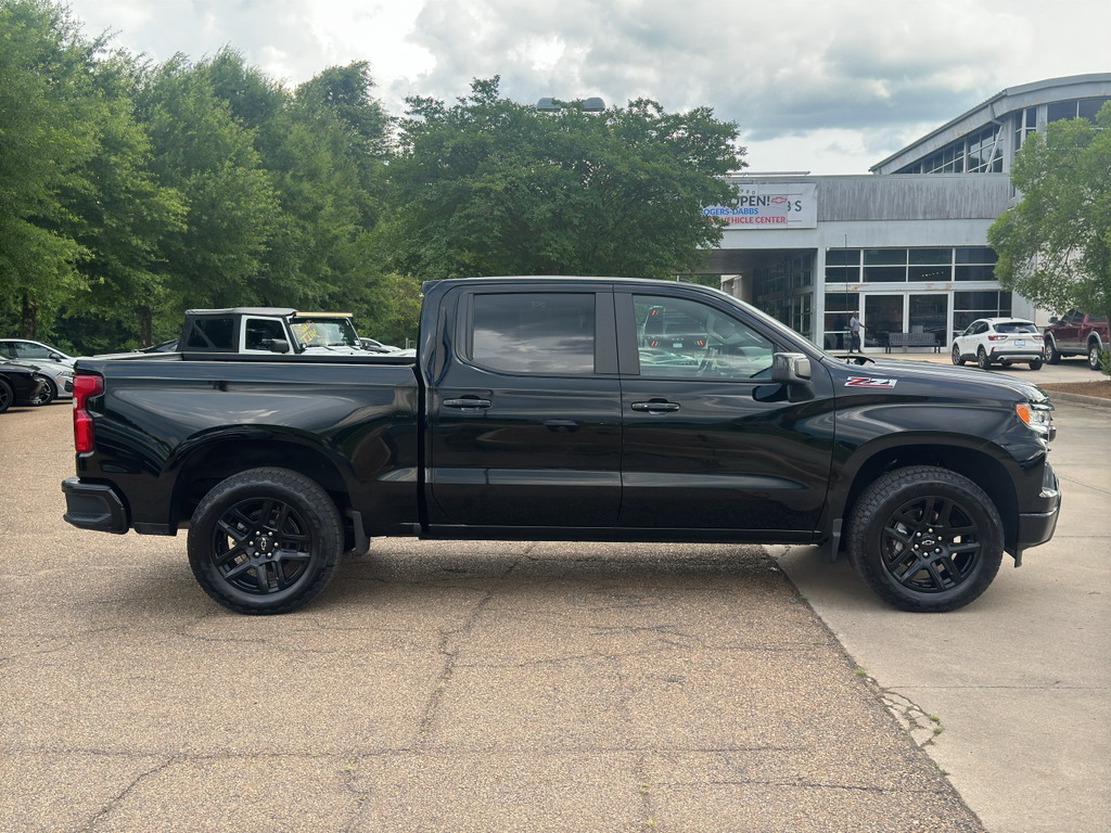 2025 Chevrolet Silverado 1500 RST AWD