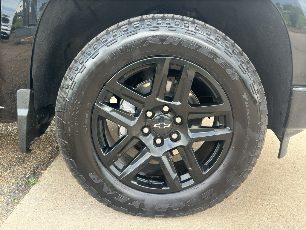 2025 Chevrolet Silverado 1500 RST AWD