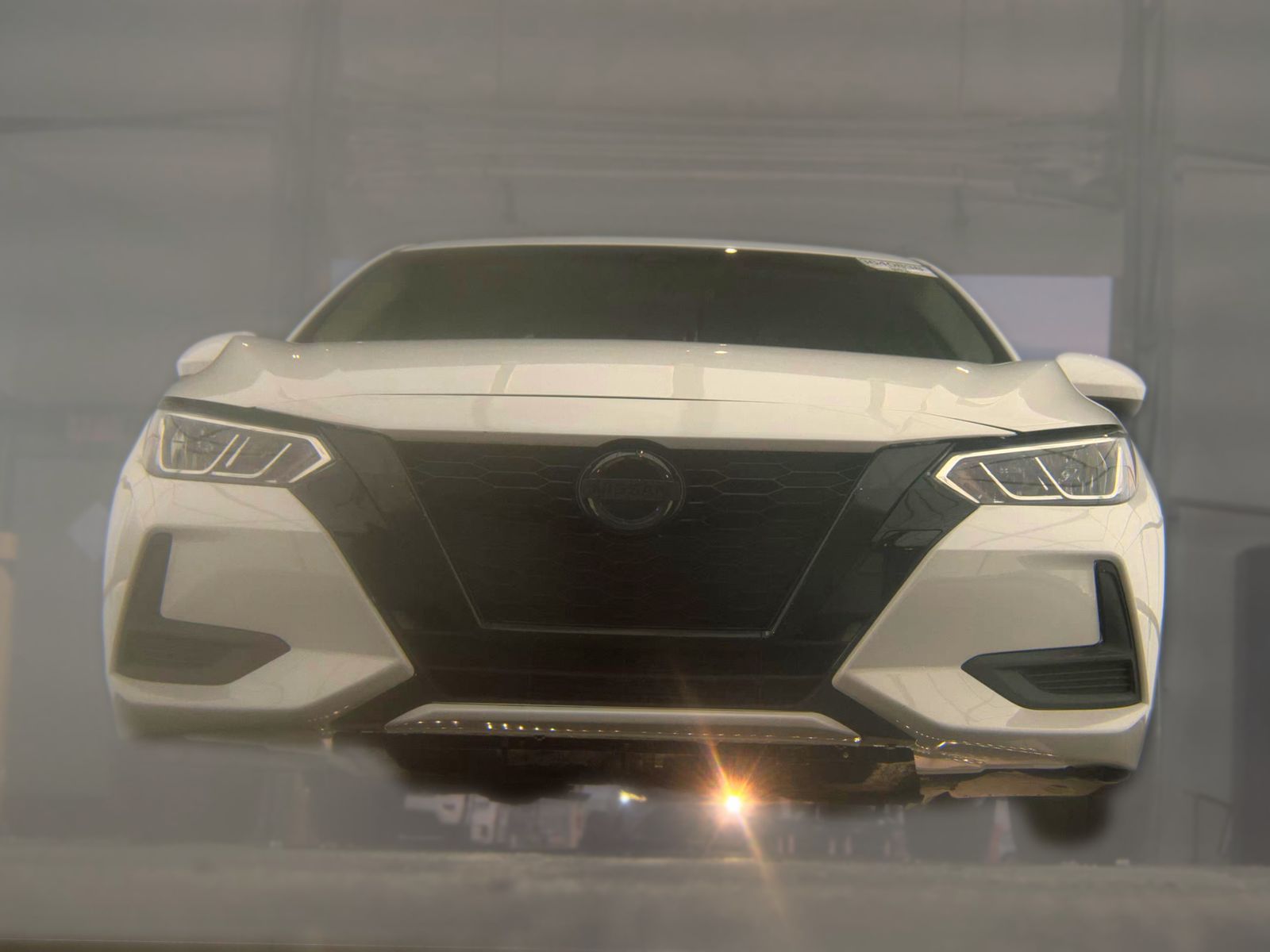 NISSAN SENTRA - 4