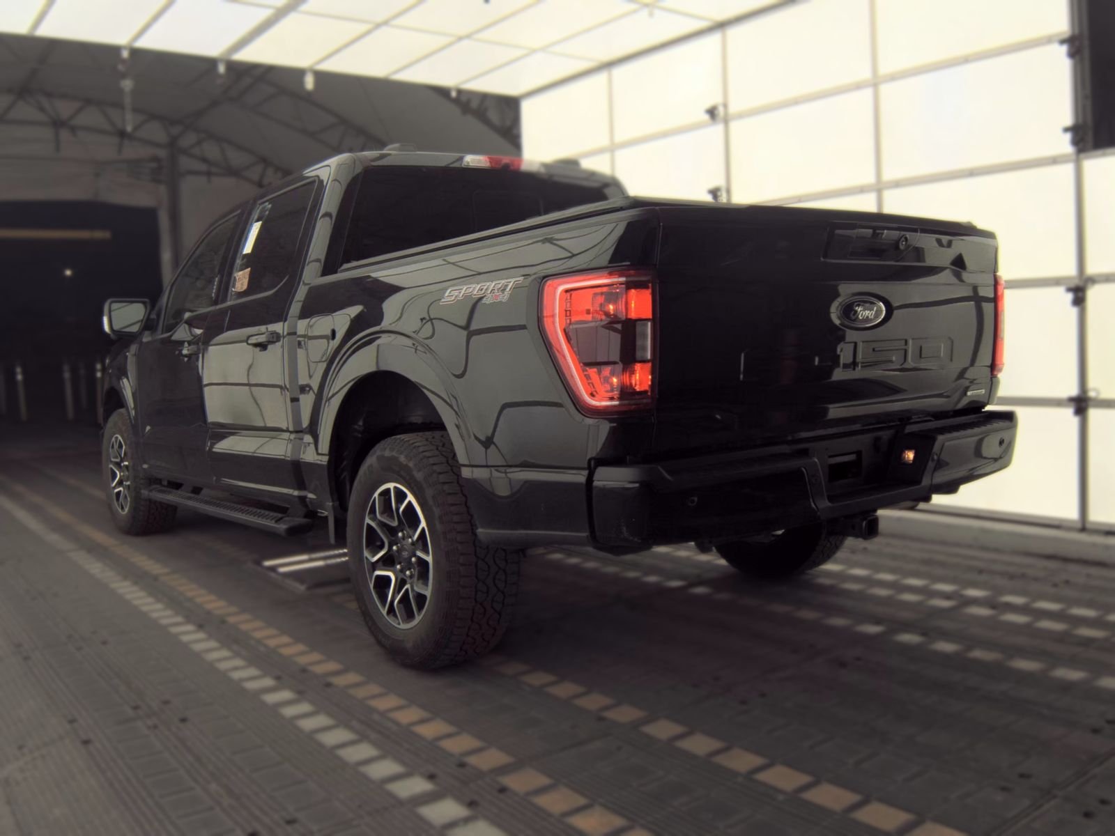 2022 Ford F-150 XLT AWD