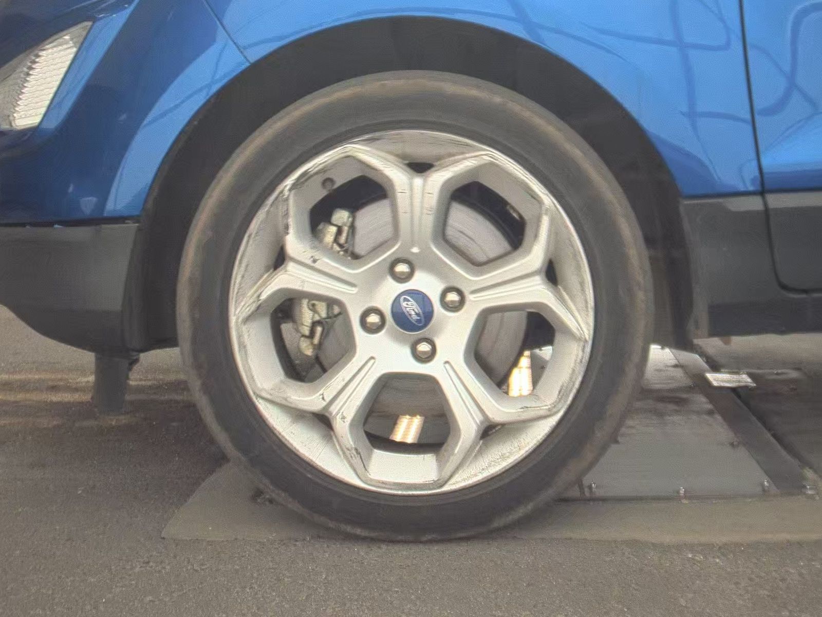 FORD ECOSPORT - 10