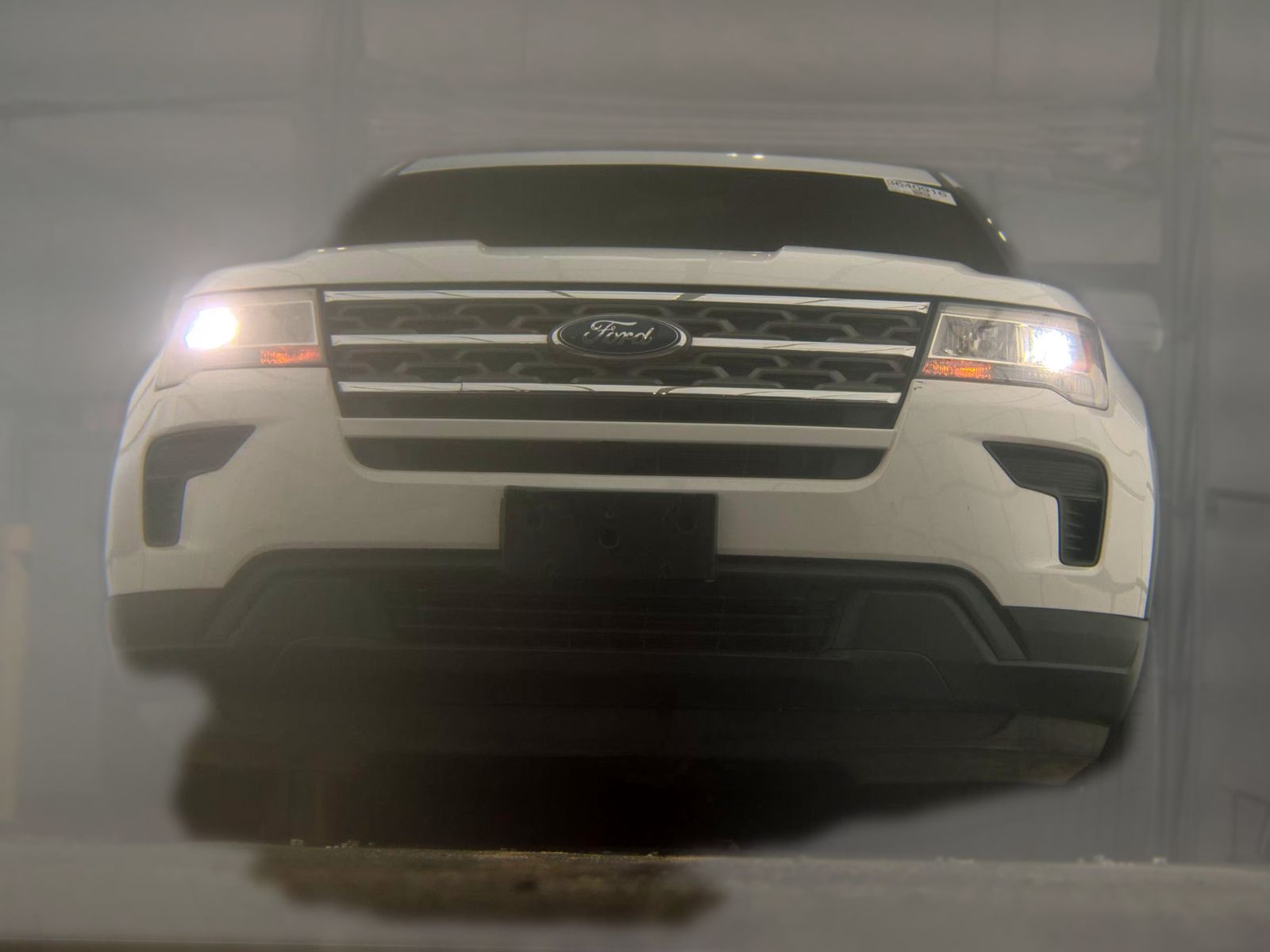 FORD EXPLORER - 4