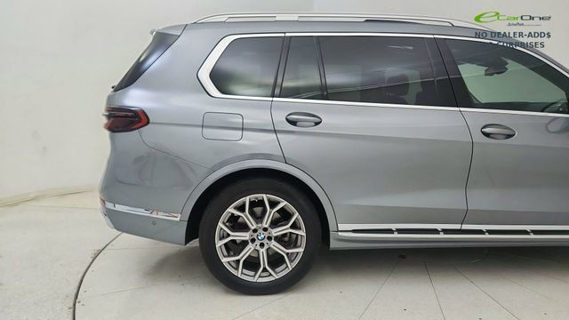 2025 BMW X7 xDrive40i AWD