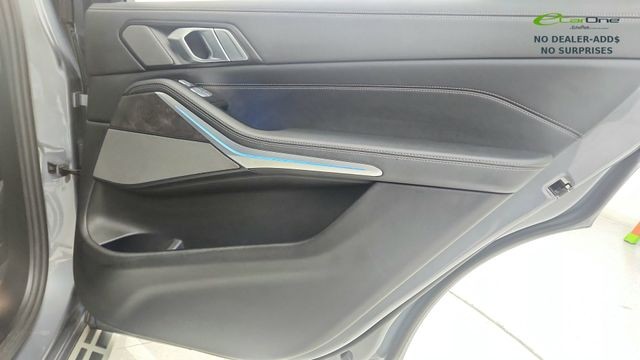 2025 BMW X7 xDrive40i AWD