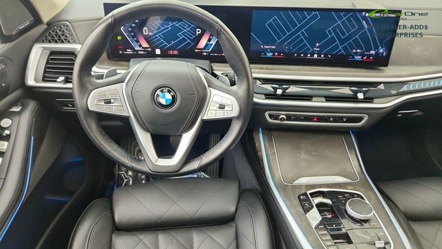 2025 BMW X7 xDrive40i AWD