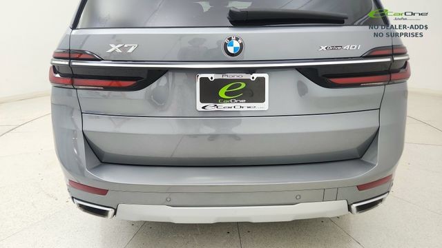 2025 BMW X7 xDrive40i AWD