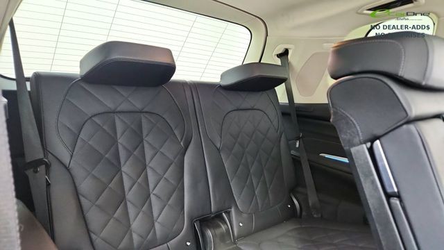 2025 BMW X7 xDrive40i AWD