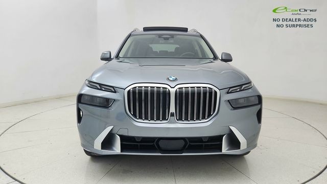 2025 BMW X7 xDrive40i AWD
