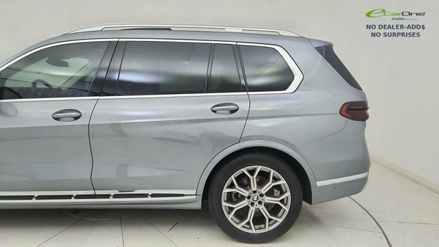 2025 BMW X7 xDrive40i AWD