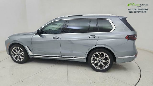 2025 BMW X7 xDrive40i AWD