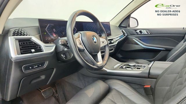 2025 BMW X7 xDrive40i AWD