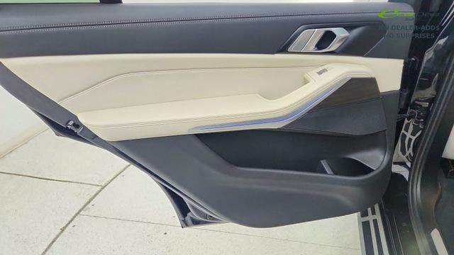 2024 BMW X7 xDrive40i AWD