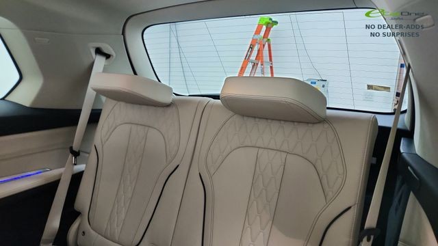 2024 BMW X7 xDrive40i AWD