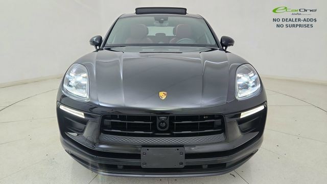 2024 Porsche Macan Base AWD