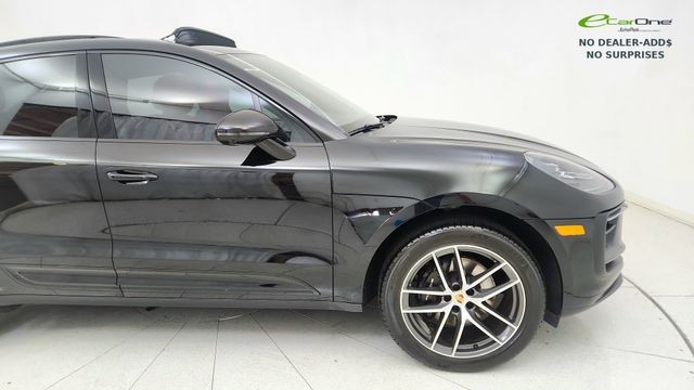 2024 Porsche Macan Base AWD