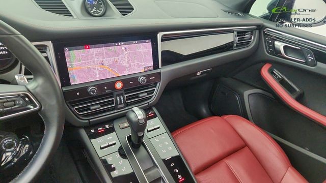 2024 Porsche Macan Base AWD