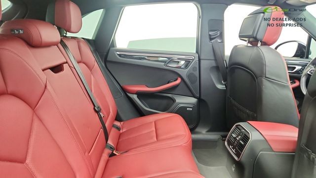 2024 Porsche Macan Base AWD