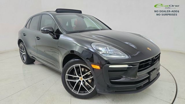 2024 Porsche Macan Base AWD