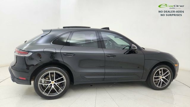 2024 Porsche Macan Base AWD